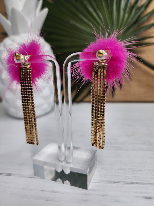Cheer You On Earrings • Pink