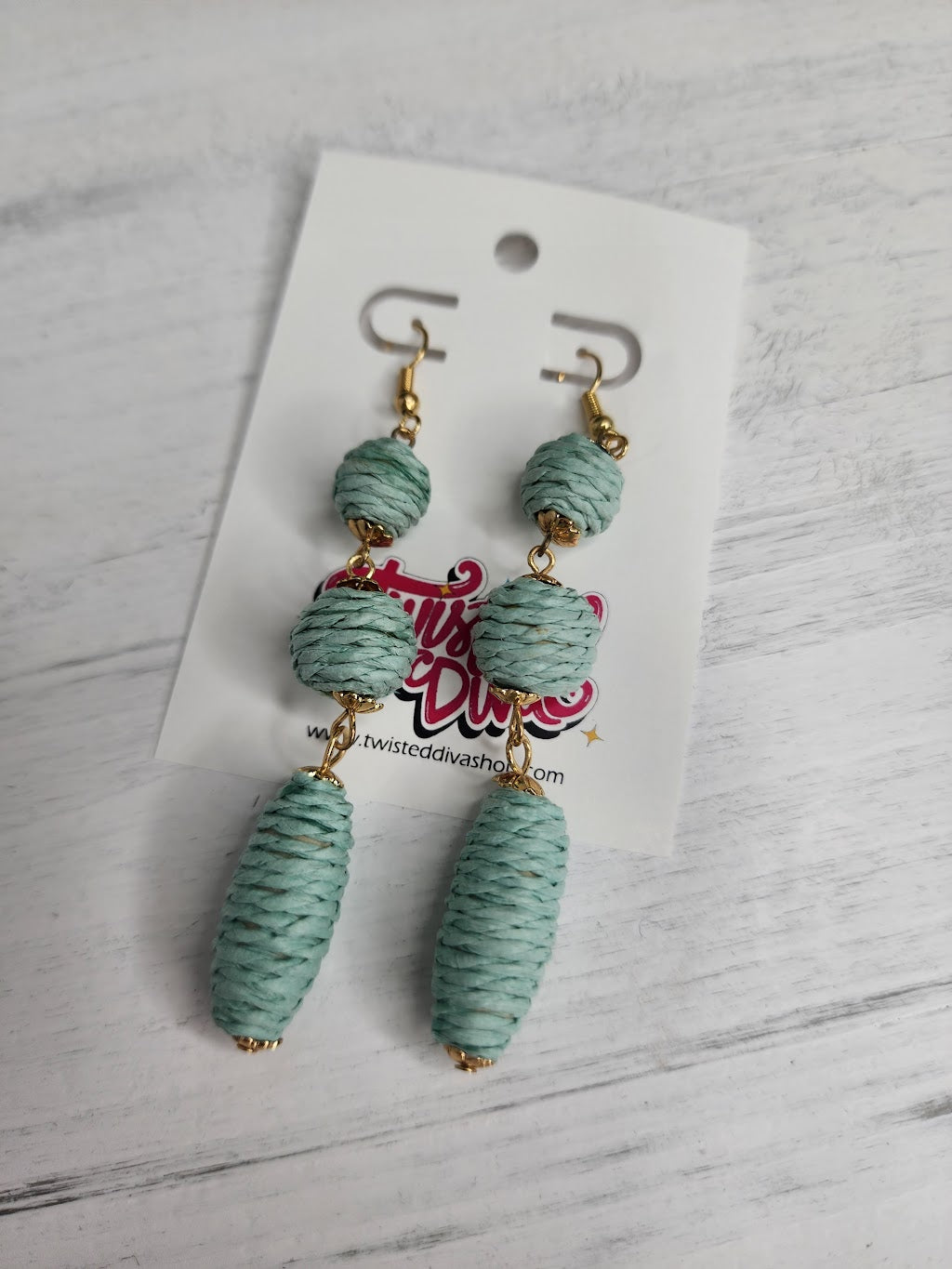 Good Vibes Earrings in Mint